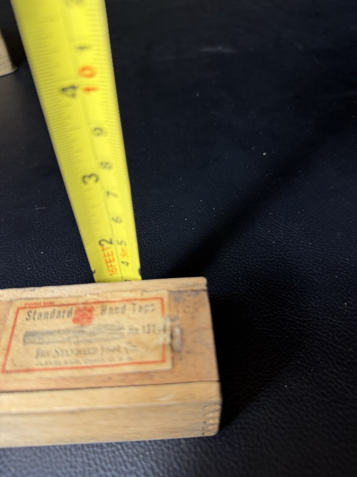 Vintage Standard Tool Co Wood Hand Tap Box 5/16 18 USS Thread Cleveland Ohio