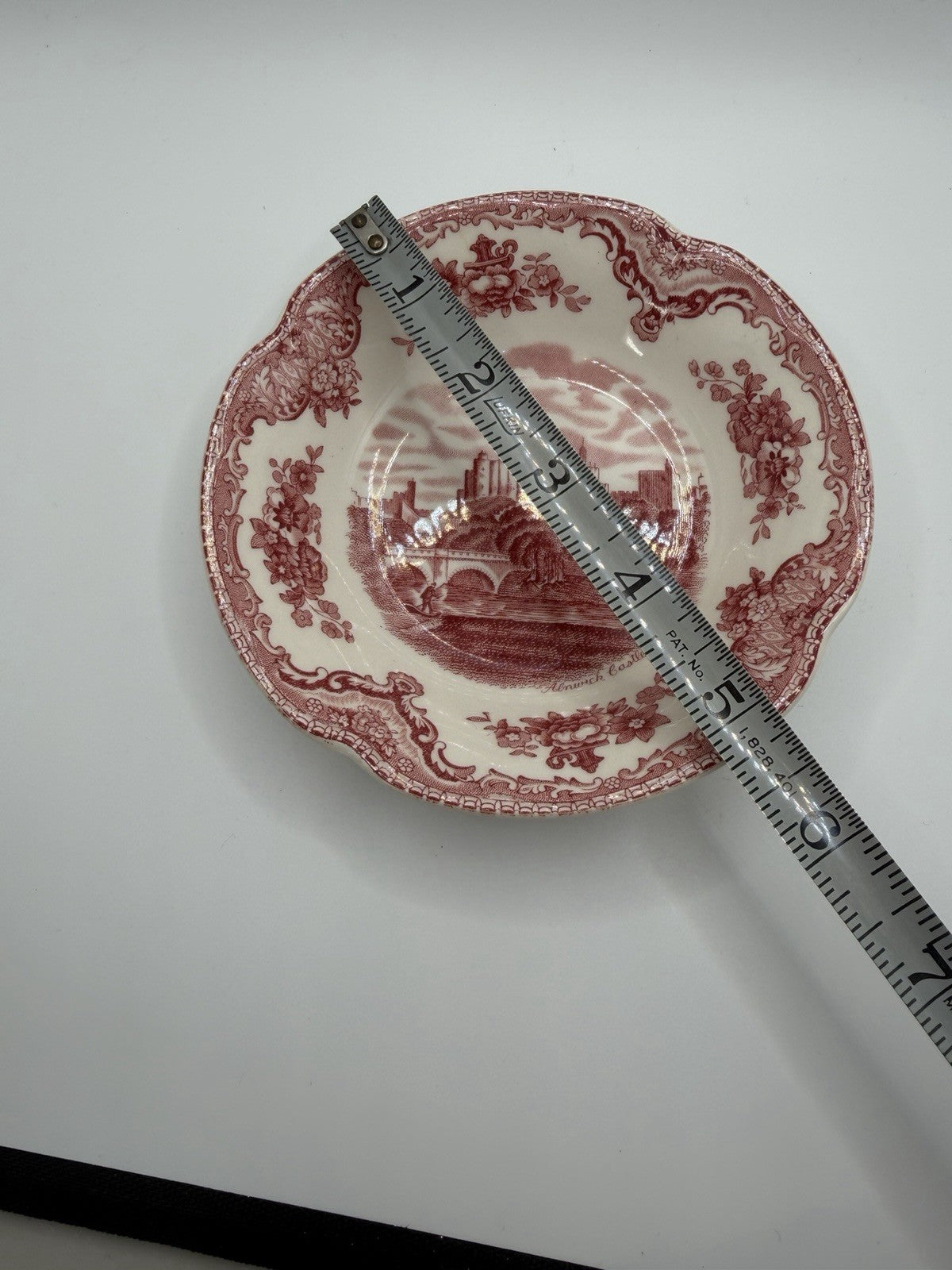 Johnson Brothers Old Britain Castles Red Oval Vegetable Bowl 2 Dessert Bowls