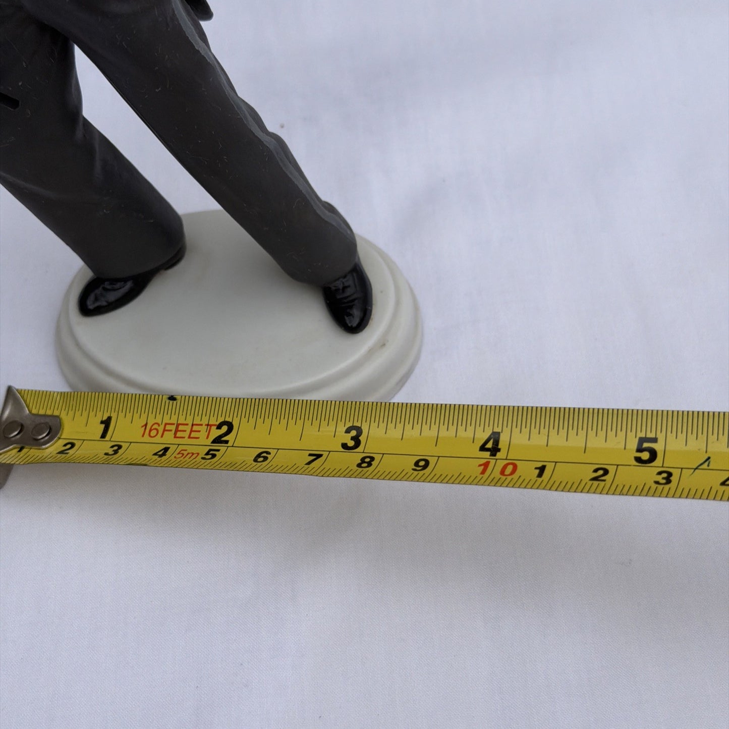 Avon Fred Astaire Figurine 1984 Images of Hollywood Porcelain 7"x3"