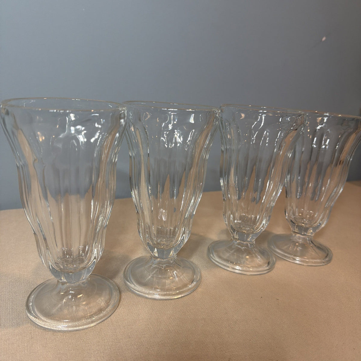 Vintage Milkshake Sundae Glasses Set of 4 Footed Ice Cream Soda Fountain Parfait