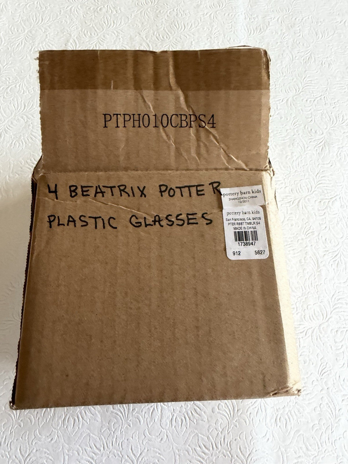 Peter Rabbit Pottery Barn Kids Acrylic Tumblers Set of 4 New Beatrix Potter Cups