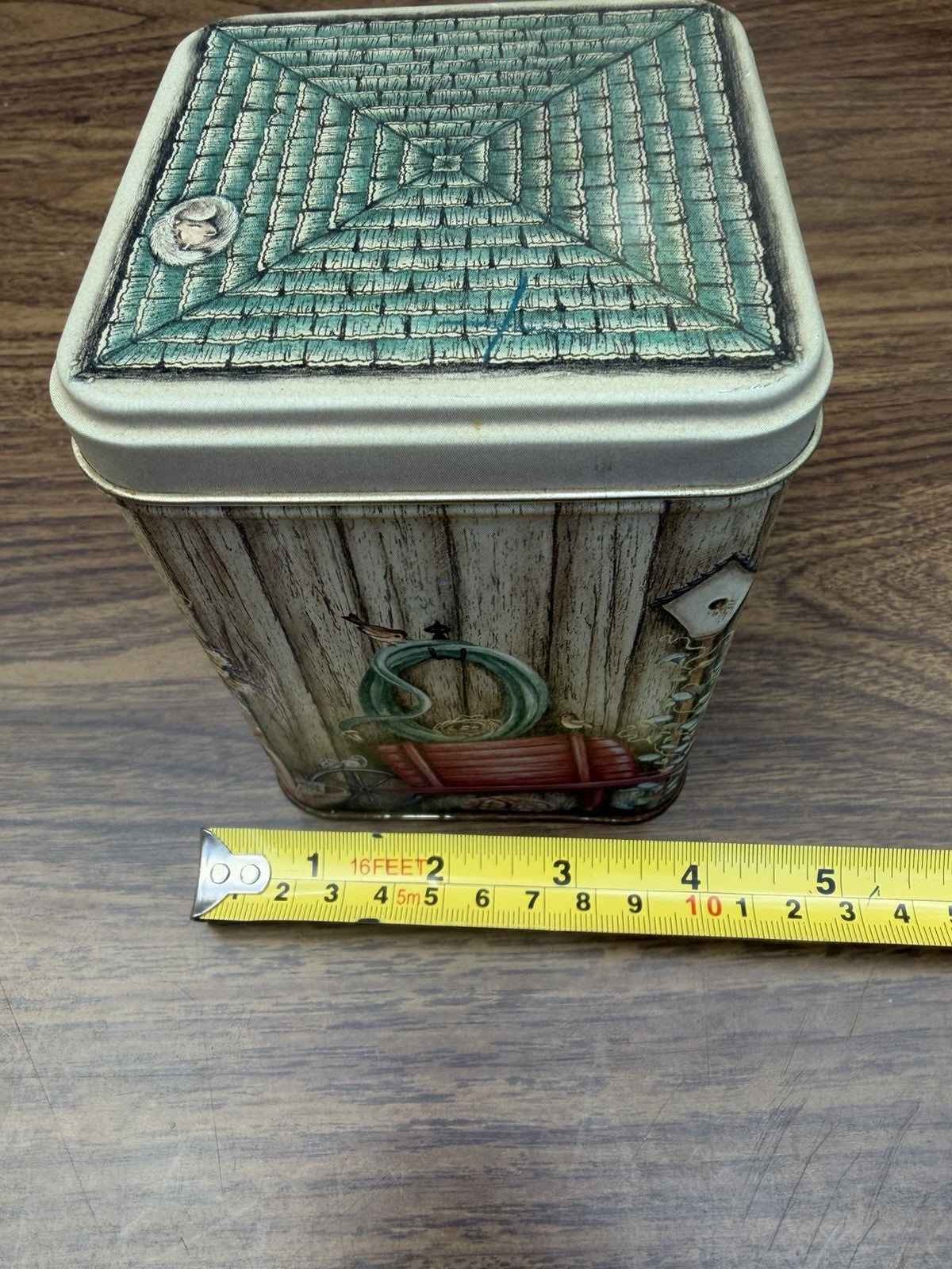 Vintage Century Resources Tin Garden Shed Beehive Rainbarrel Columbus Ohio 6.5”