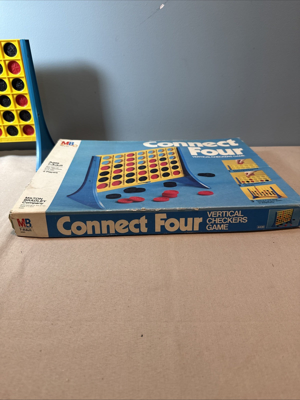 Vintage 1974 Connect Four Game Complete. See Description