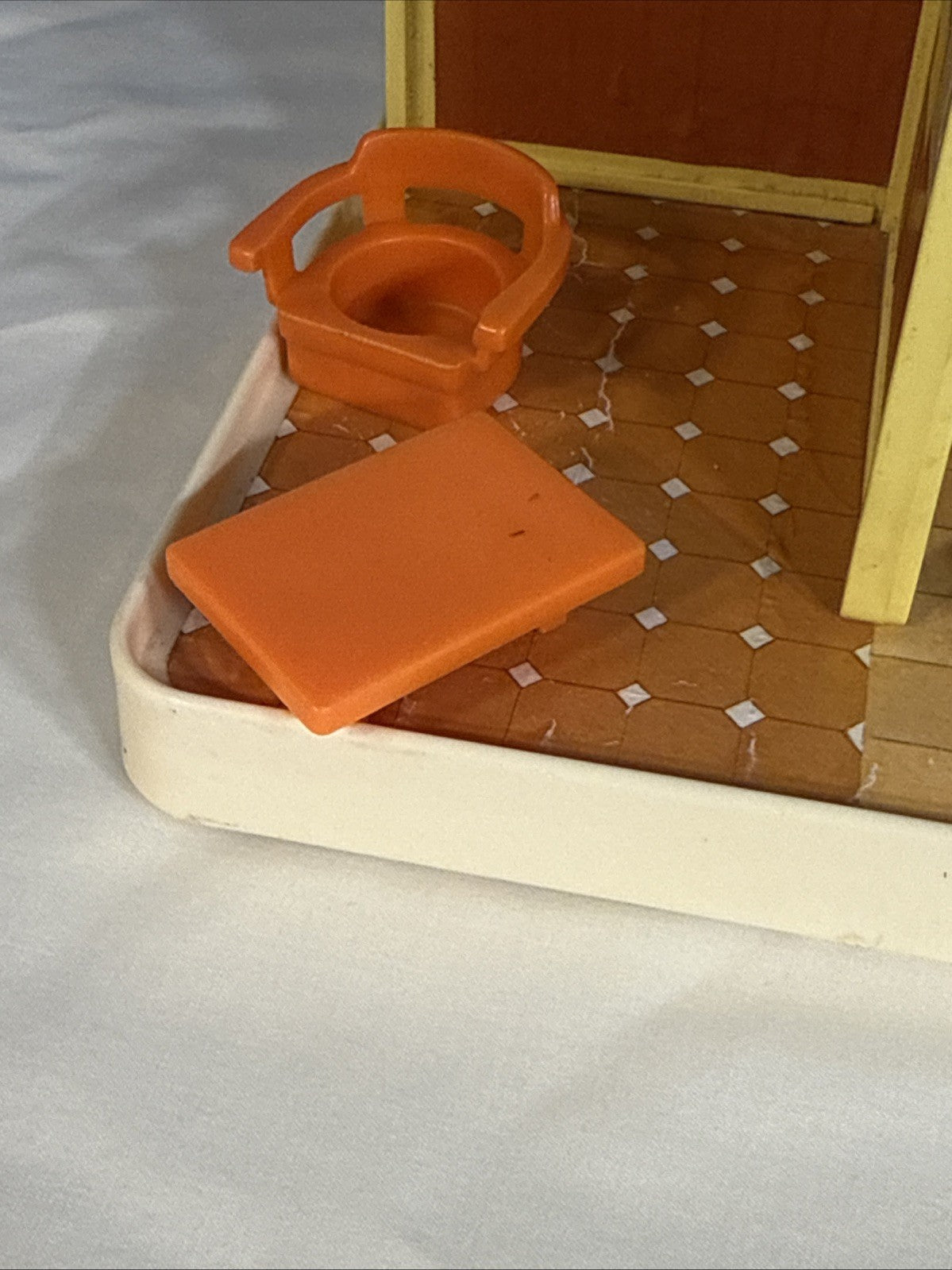 Vintage Fisher Price Little People Nursery School 929 Playset Figures No Roof