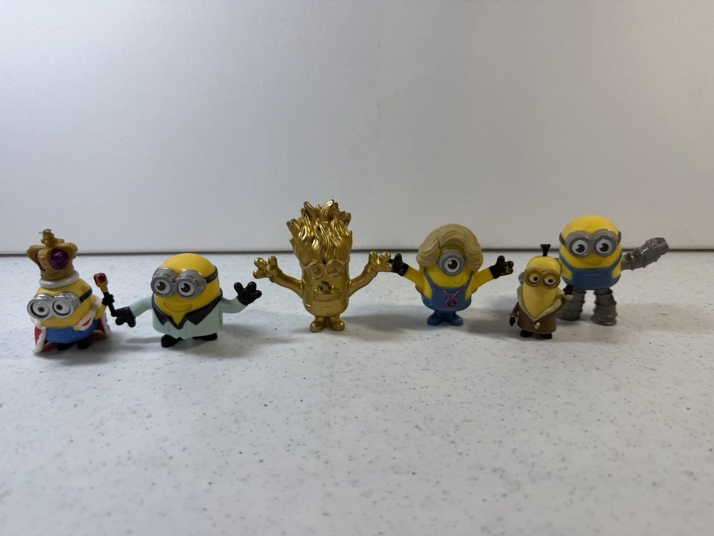 Despicable Me Minions Figure Lot King Bob Gru Edith AVL Speaker