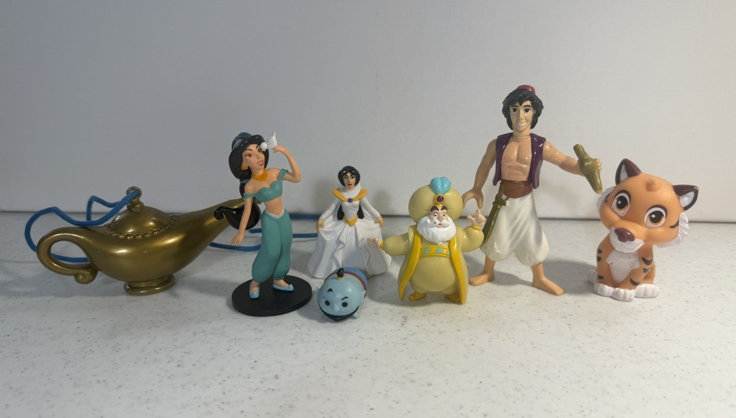Vintage Disney Aladdin Figure Accessory Lot Magic Lamp Rajah 7 Piece Set