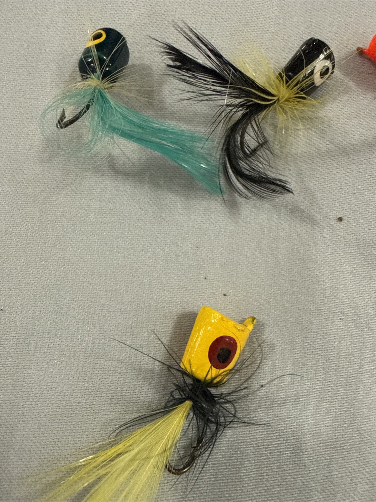 Vintage Fly Fishing Popper Dry Flies Lot 13 Pieces With 2 Cases