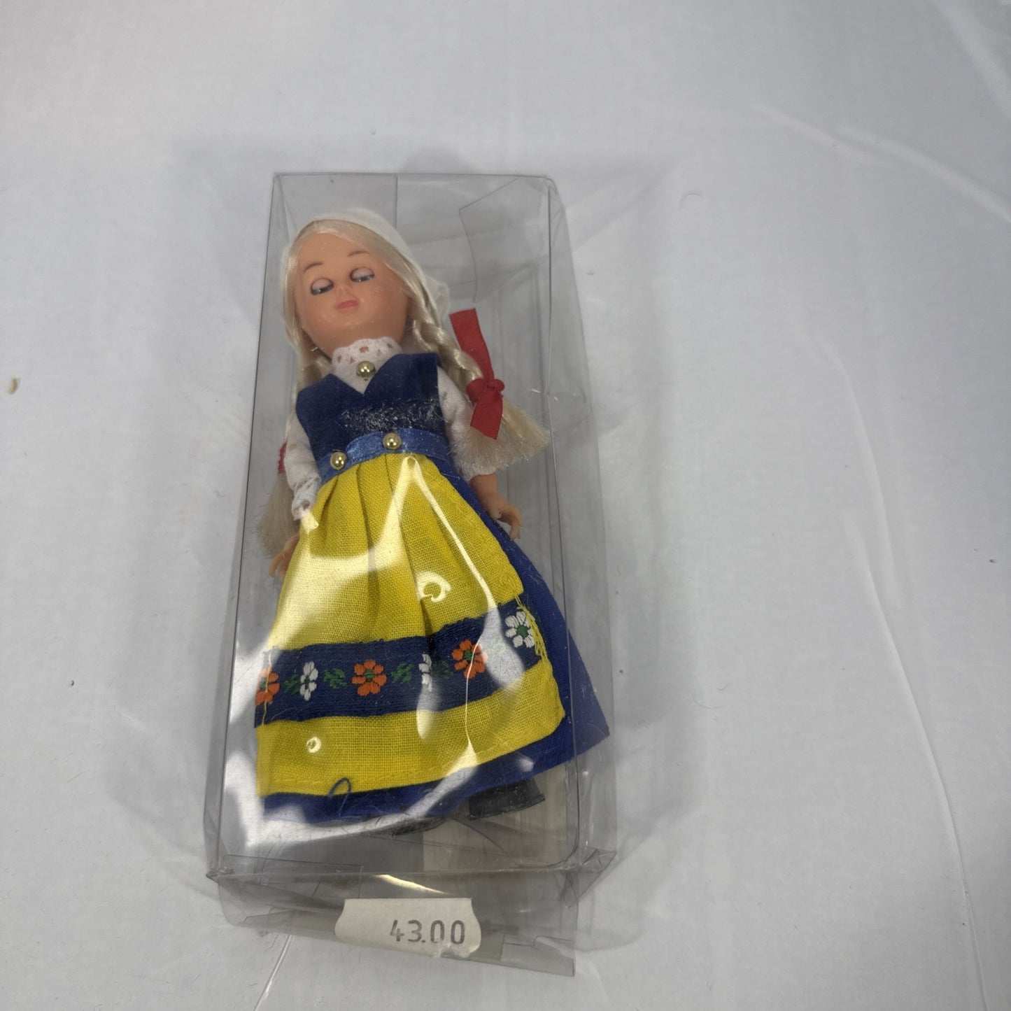 Vintage Swedish Souvenir Doll Folk Dress Sleep Eyes Blue Yellow Costume