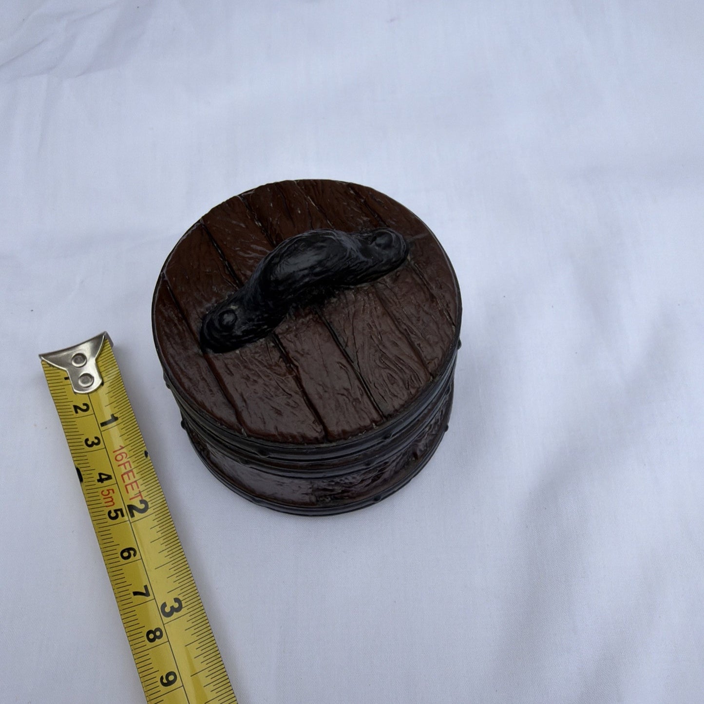 Vintage Etched Barrel Trinket Box Resin Ceramic Keepsake Storage 2"x2"