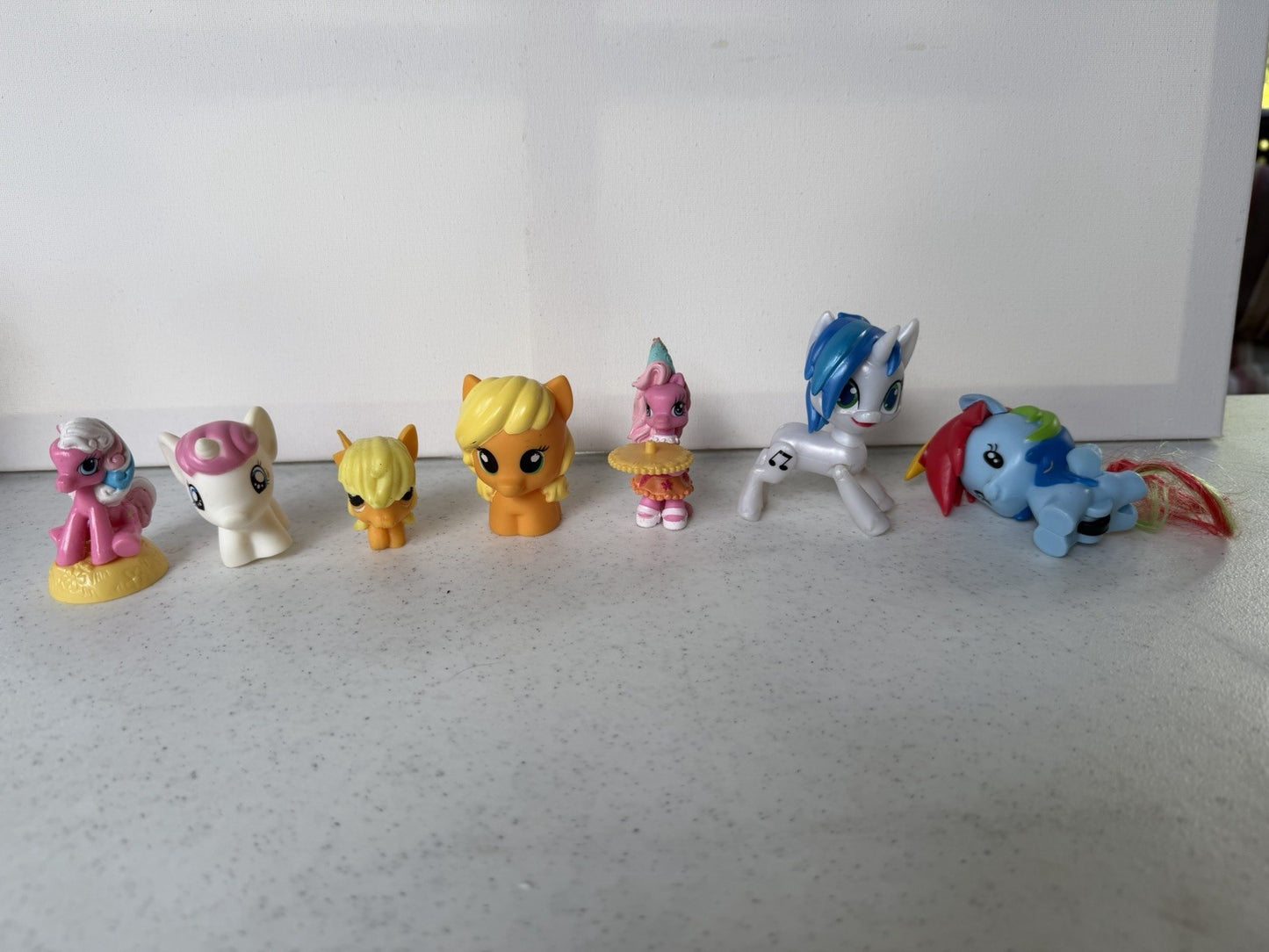 My Little Pony G4 Mini Figure Lot DJ Pon 3 Rainbow Dash Applejack Mixed