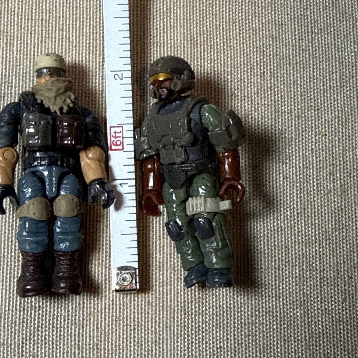 Mega Construx Call of Duty 4 Figure Lot 2 New Specialist Battery  2 Loose