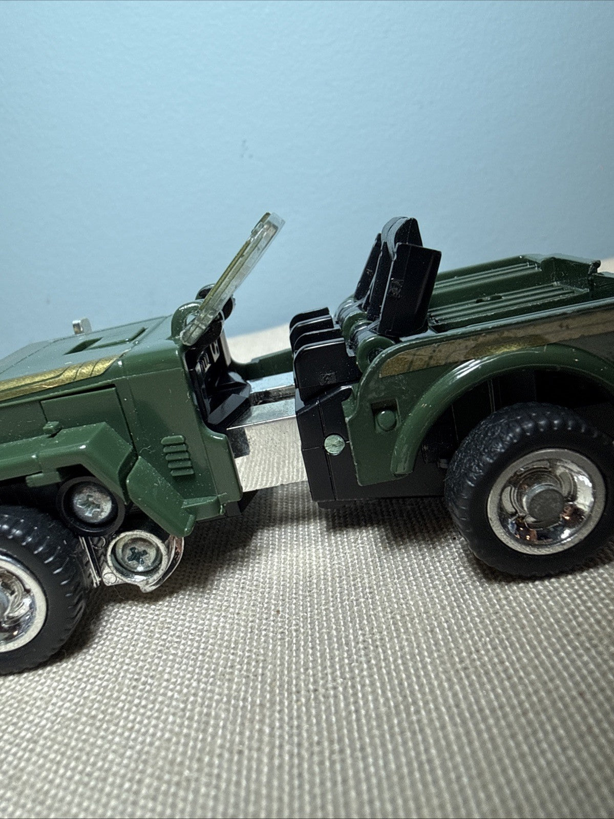 Vintage Hasbro Transformers G1 Hound Jeep Figure Original - 90% Complete