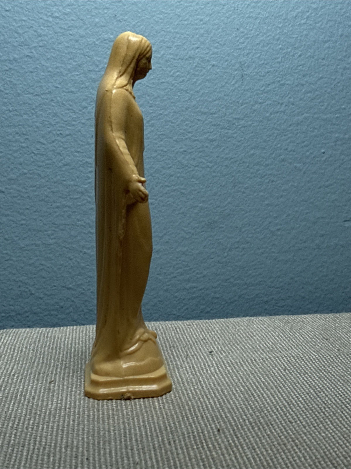 Vintage Virgin Mary Figurine Hong Kong Religious Catholic Statue Gold Plastic 3"