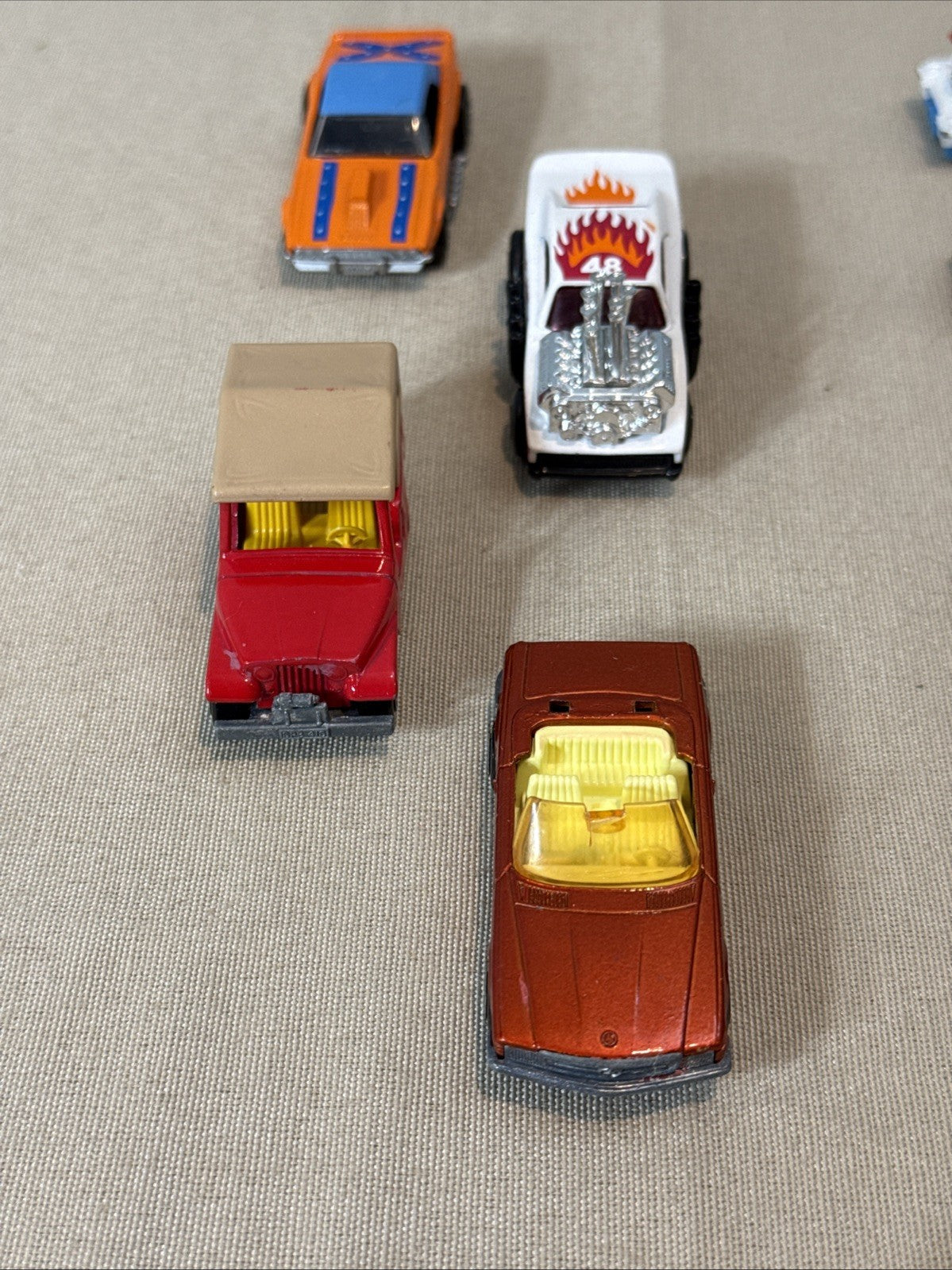 Vintage Matchbox Superfast Off The Road Carry Case Gift Set w/12 Cars 1970s