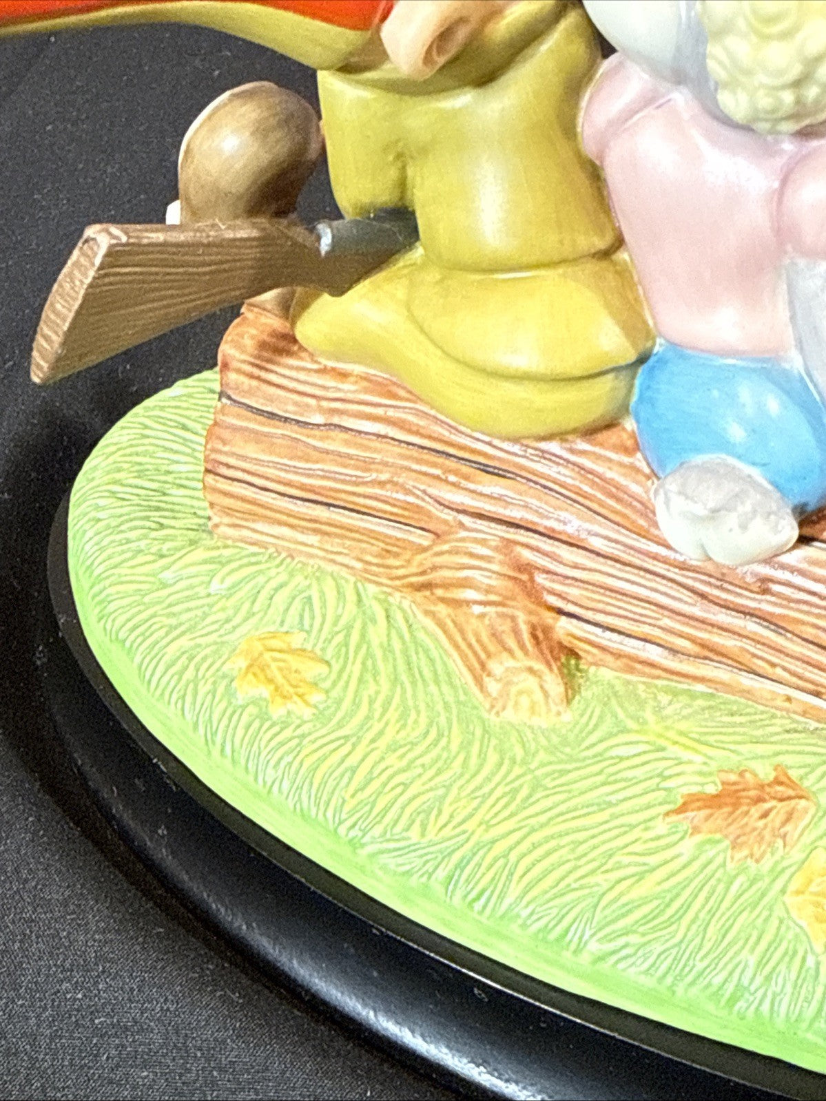 Goebel Looney Tunes Elmer Fudd Bugs Bunny Figurine 1997 Isn't She Wovewe Lt Ed
