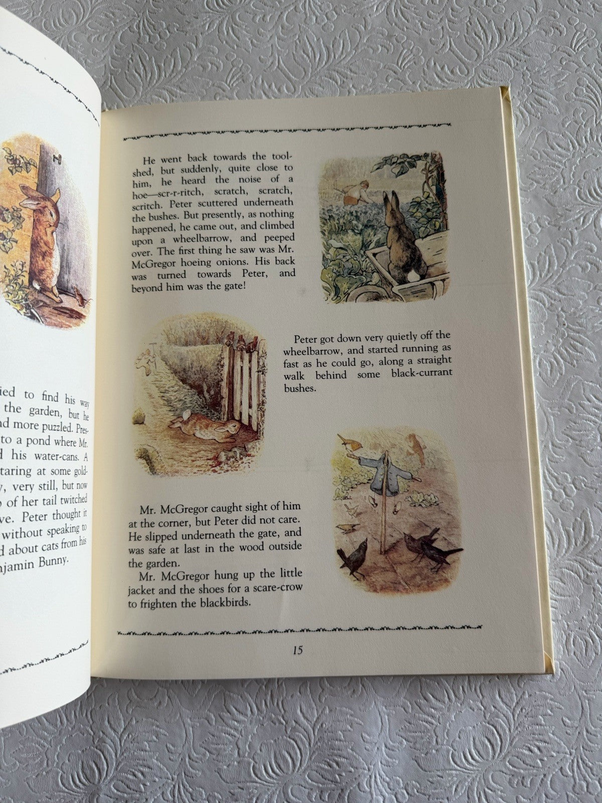 Vintage Beatrix Potter Peter Rabbit Treasury Books Stickers 1983 Gift Lot