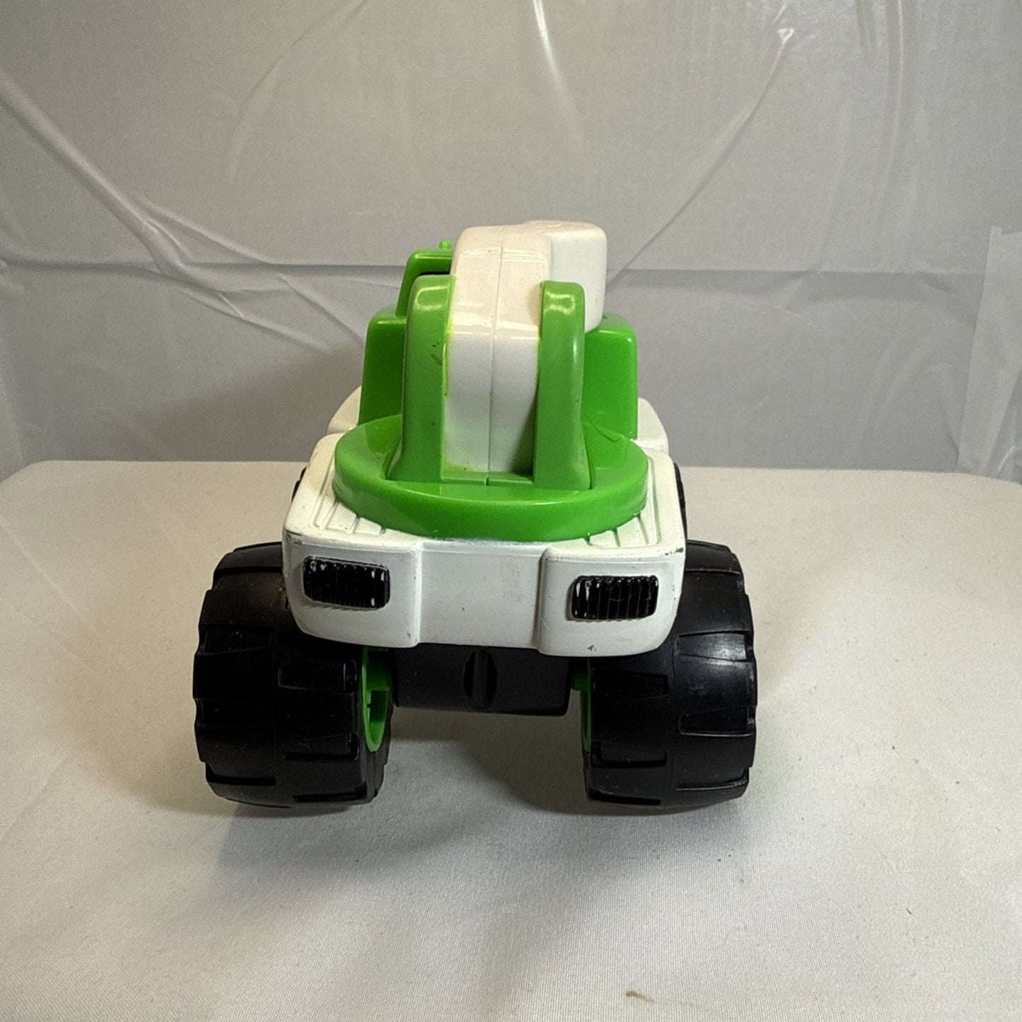 Vintage Tonka Jr Wobbler Crane Truck Year 2000