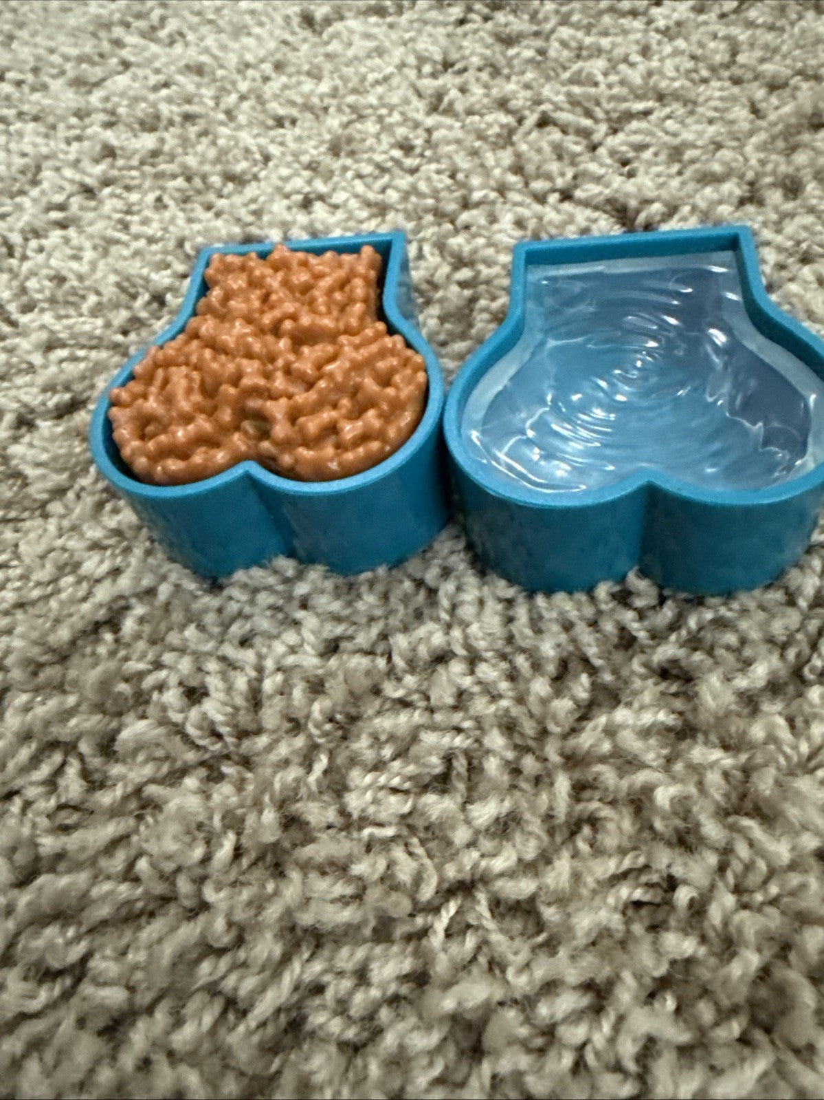 Battat Our Generation Replacement Heart Shaped Dog Bowl Paw Paradise Blue