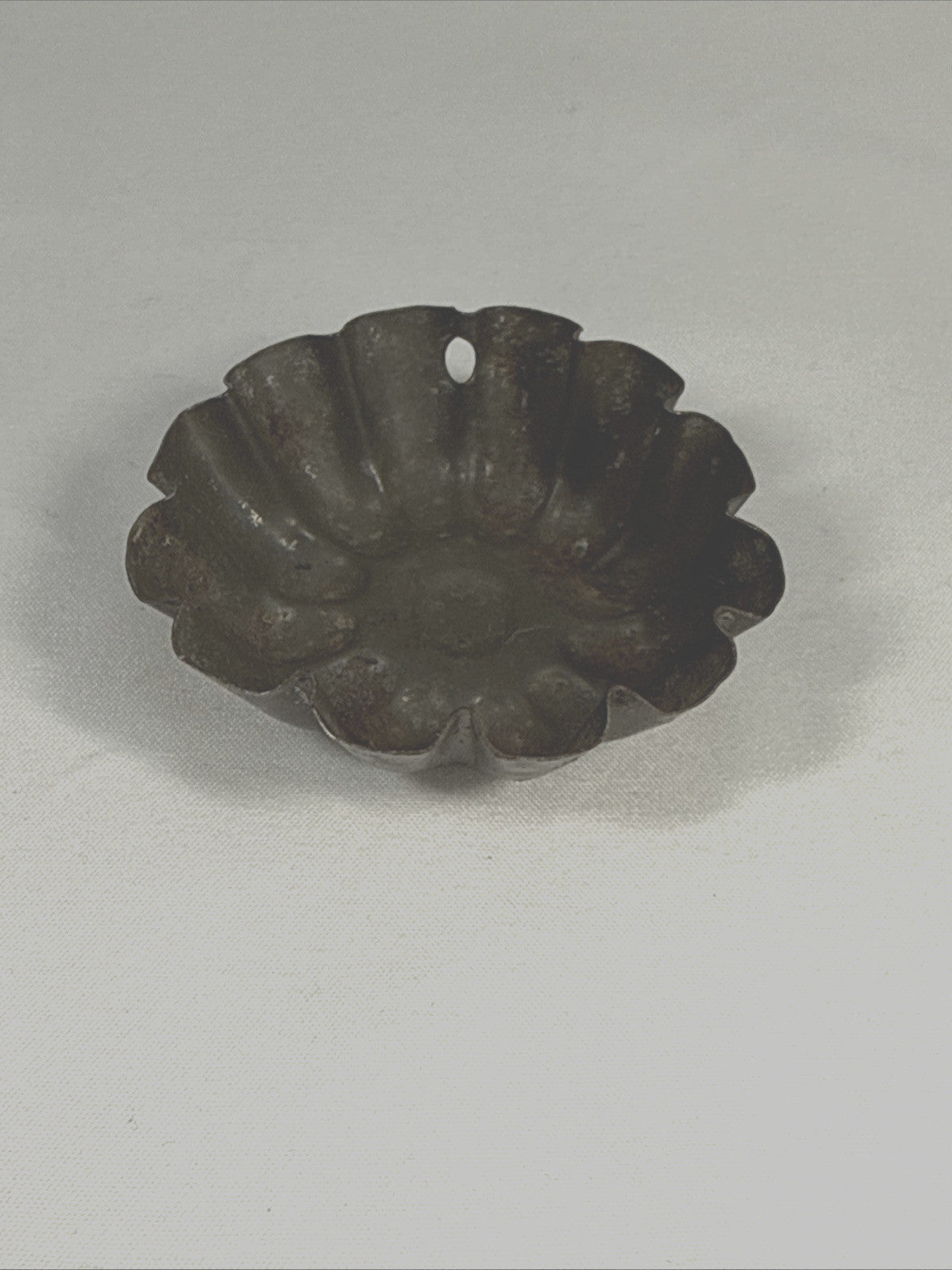 Antique Tin Fluted Pan Mold Scalloped Edges 2” Dollhouse Cookware