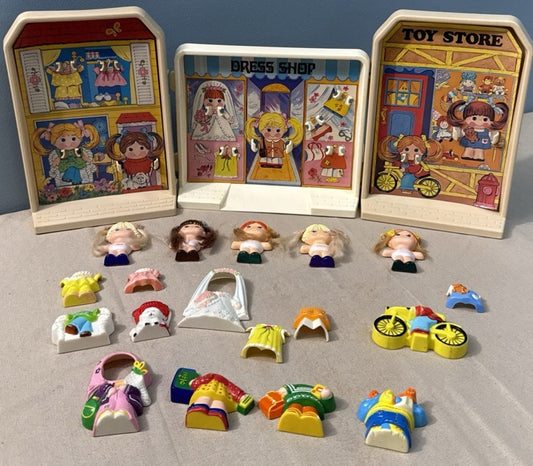 Vintage Knickerbocker Dolly Pops Poptown Dress Shop Toy Store 5 Dolls 13 Outfits