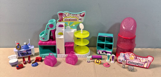 Shopkins Lot Of 3 Sets And 14 Figures Fashion Spree Shoe Dazzle Makeup Spot