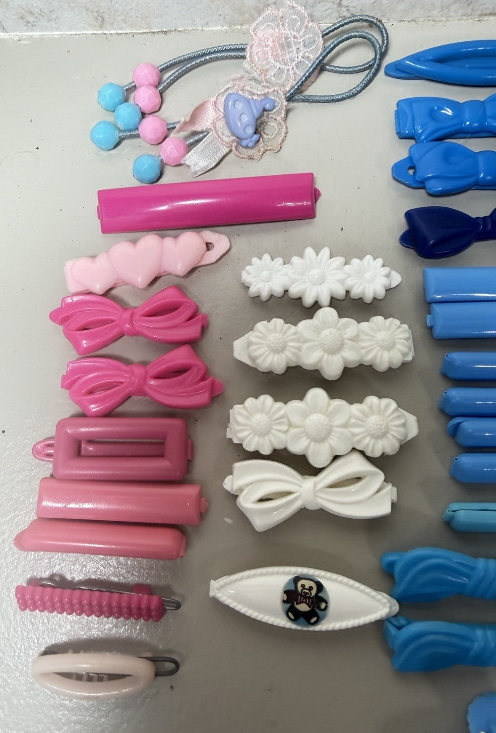 Vintage 1990s Hair Clips Barrettes Lot Plastic Metal Bows Flowers Rainbow Retro