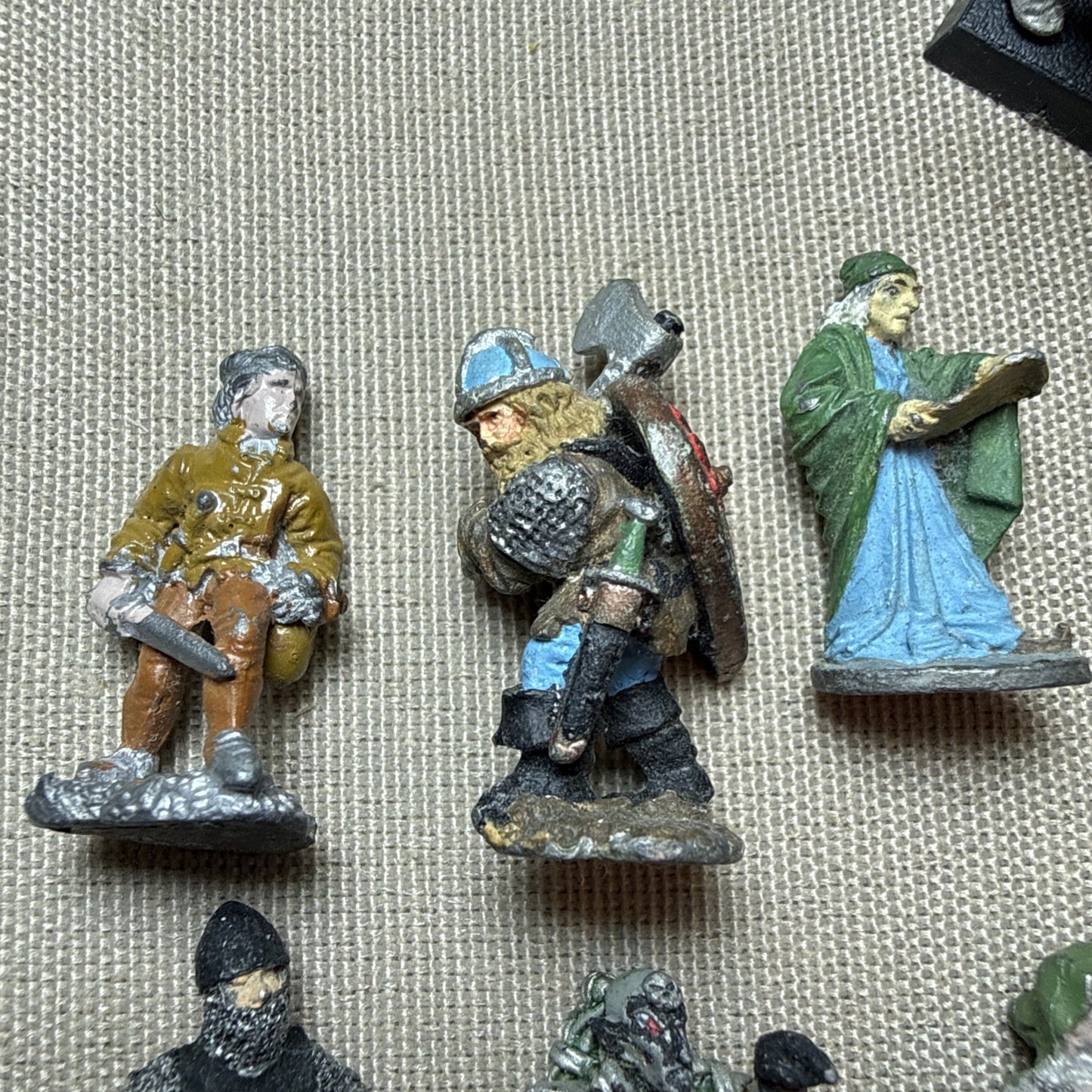 Vintage Metal D&D RPG Miniature Bulk Lot Of 16 Oldhammer Citadel Wizards Elves