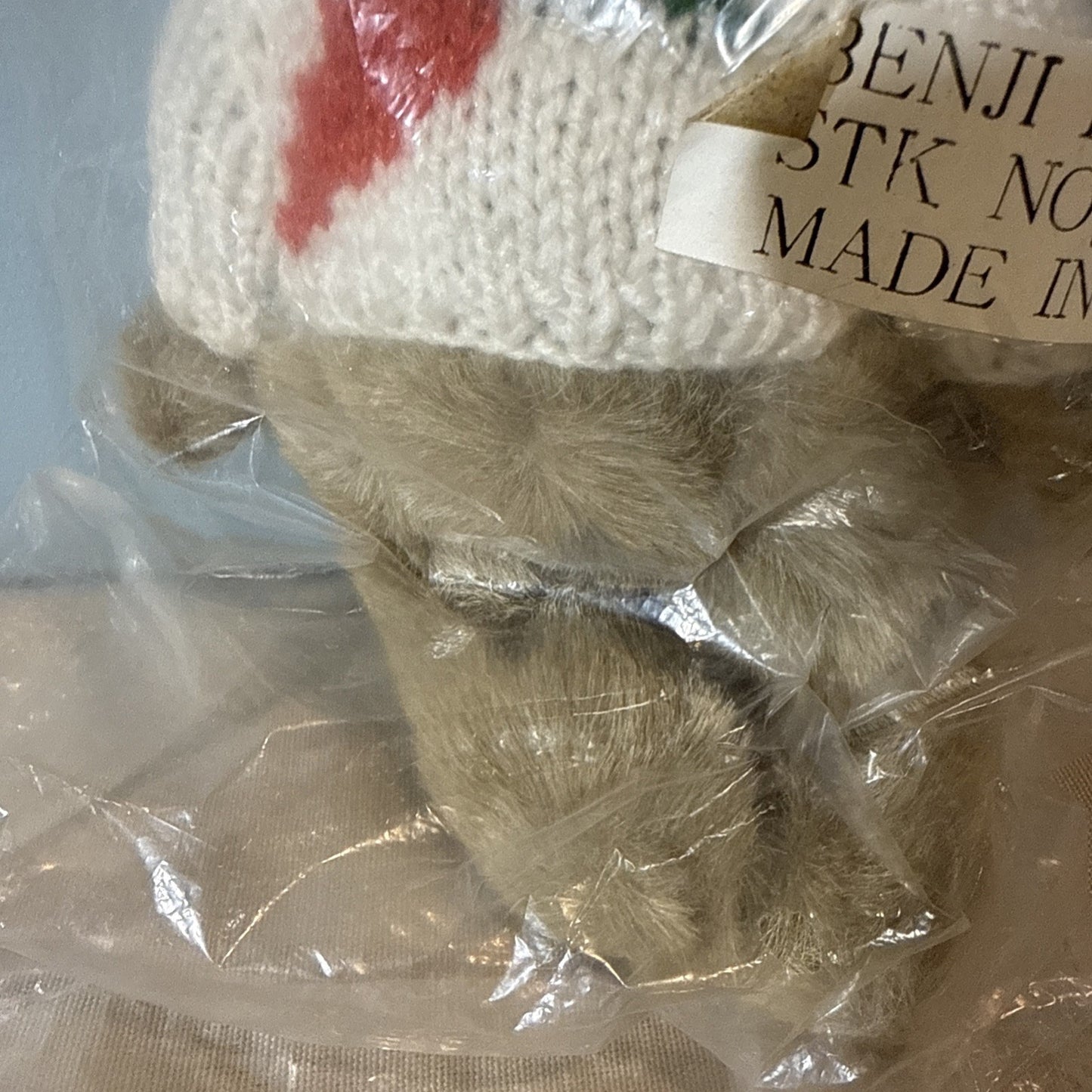 Vintage House Of Lloyd Benji Bunny Plush Carrot Sweater NIB 1996