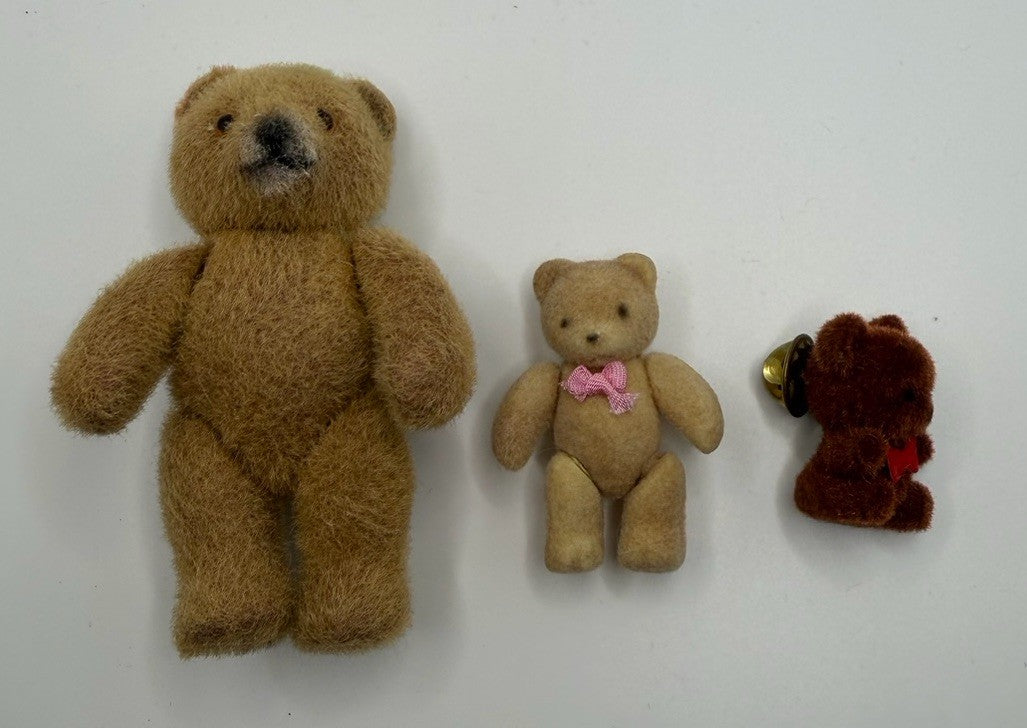 Vintage Teddy N Me Flocked Miniature Teddy Bears Figurines Collectible Toy Lot
