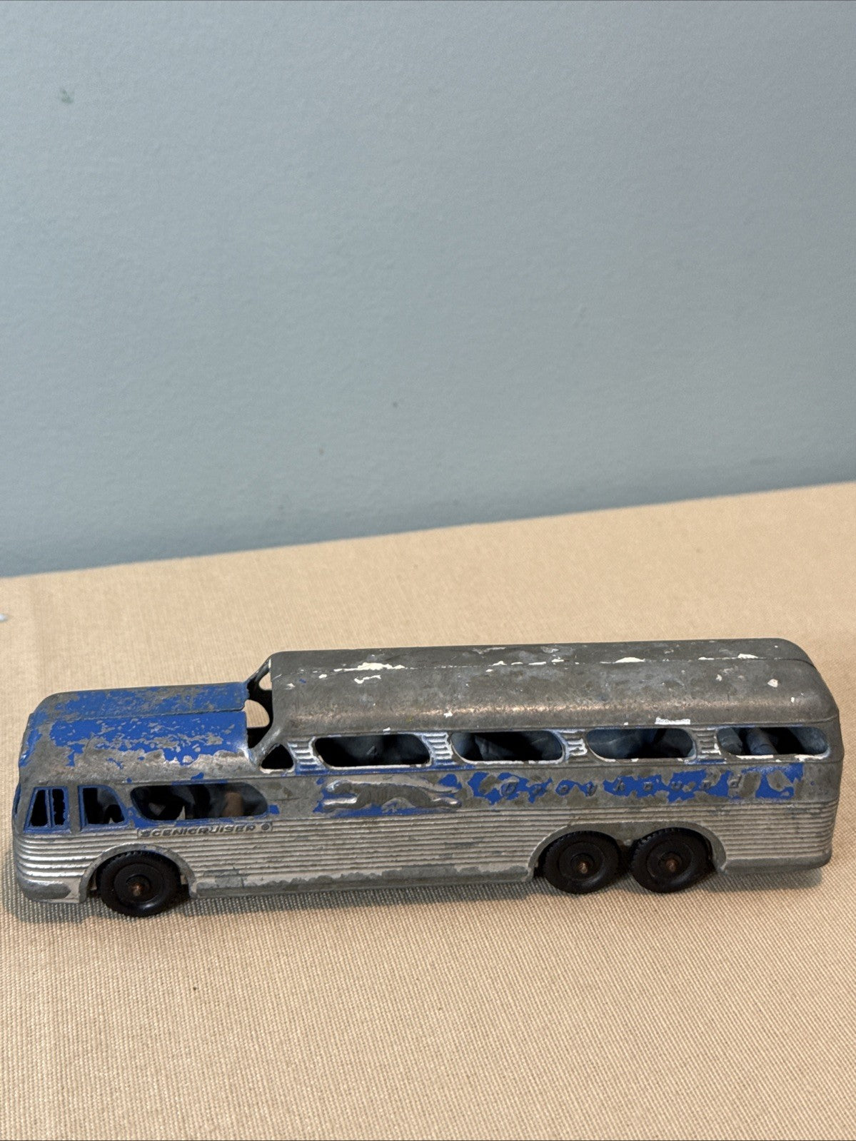 Vintage Tootsietoy Diecast Cars Lot of 12 Dragster Jeep Land Rover Greyhound Bus