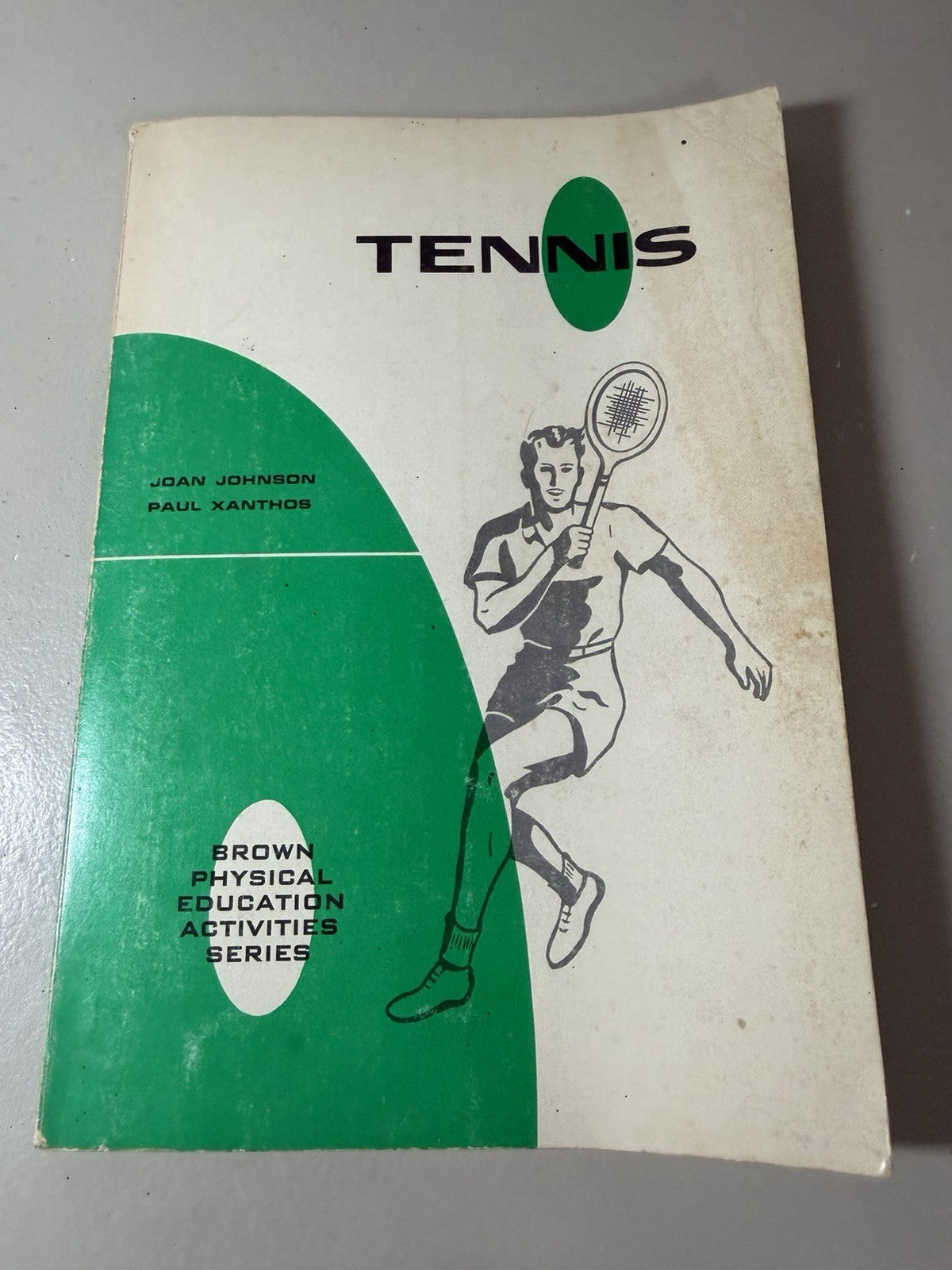 Vintage 1967 Brown Physical Education Activities Skiing Tennis Booklets Lot 2