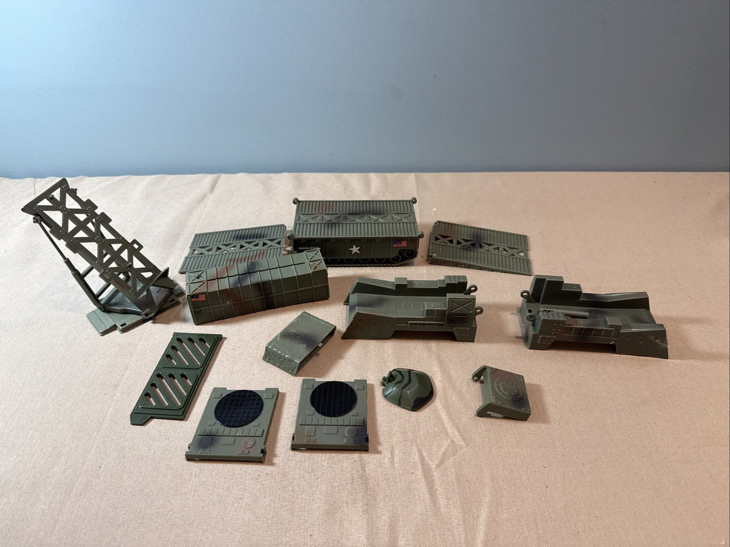 Vintage 1998 Boley Combat Zone Military Replacement Parts Lot Folding Bridge