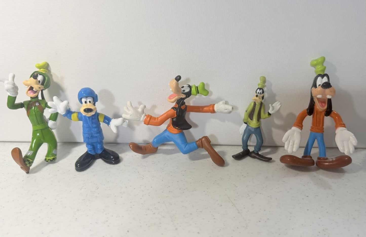 Disney Goofy Figure Lot Walt Disney World Roadster Racers 5 Piece Exclusive
