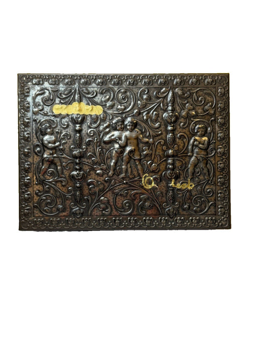 Vintage Lebkuchen Schmidt Nuremberg Cherub Gold Medals Embossed Tin Chest