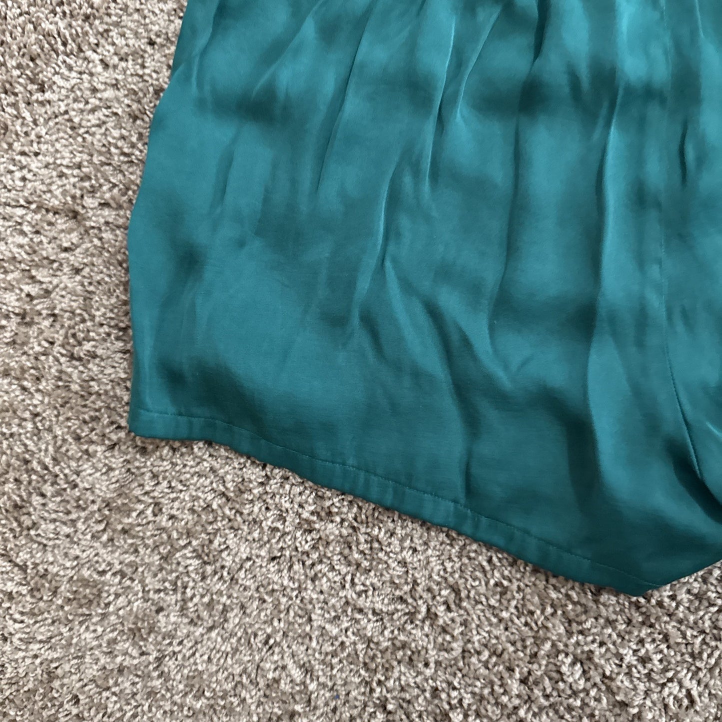 Victoria’s Secret PINK Green Satin Boxer Shorts Size Large Womens Sleepwear