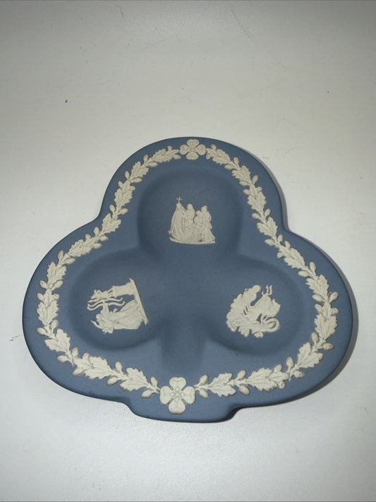 Wedgwood Jasperware Blue Clover Club Trinket Dish Ashtray England 4.5”