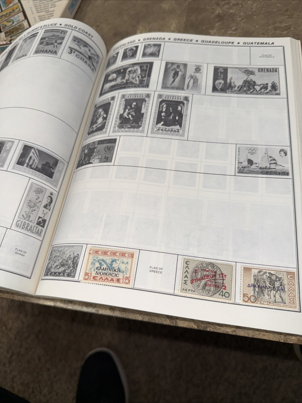 Vintage 1974 The Treat Worldwide Stamp Collecting Album with Stamps