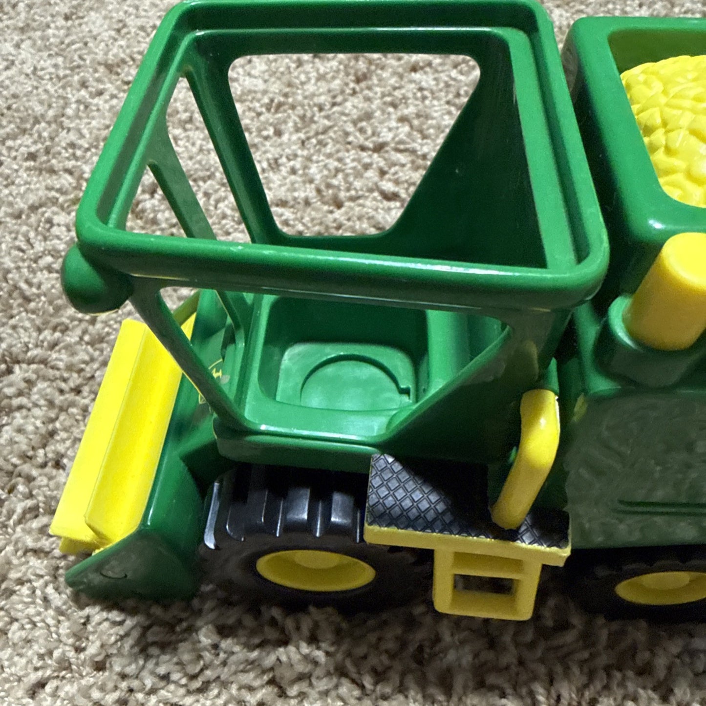 2010 John Deere RC2 Tractor with Tiller Thrasher and Driver Farm Toy Set