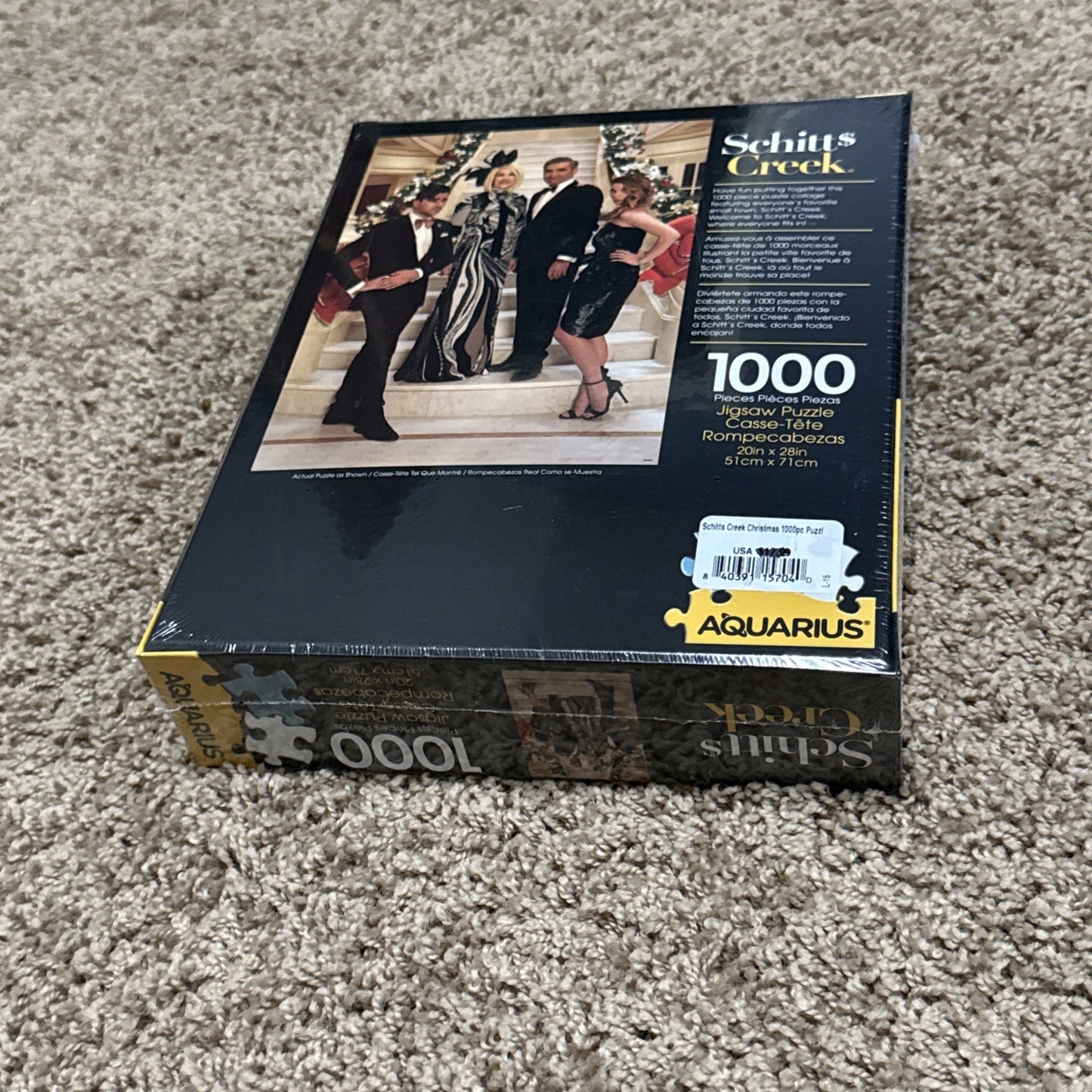 Schitts Creek Christmas Scene Puzzle 1000 Piece Aquarius 20x28 NEW Sealed