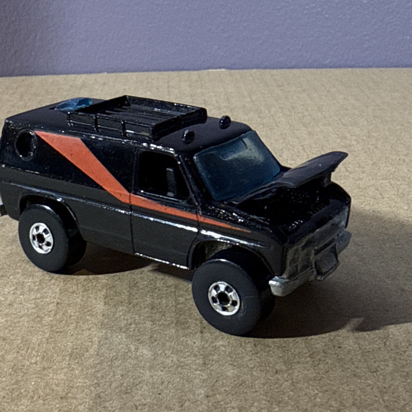 Vintage 1987 Hot Wheels Trailbuster Baja Breaker A-Team Van Hood Opens