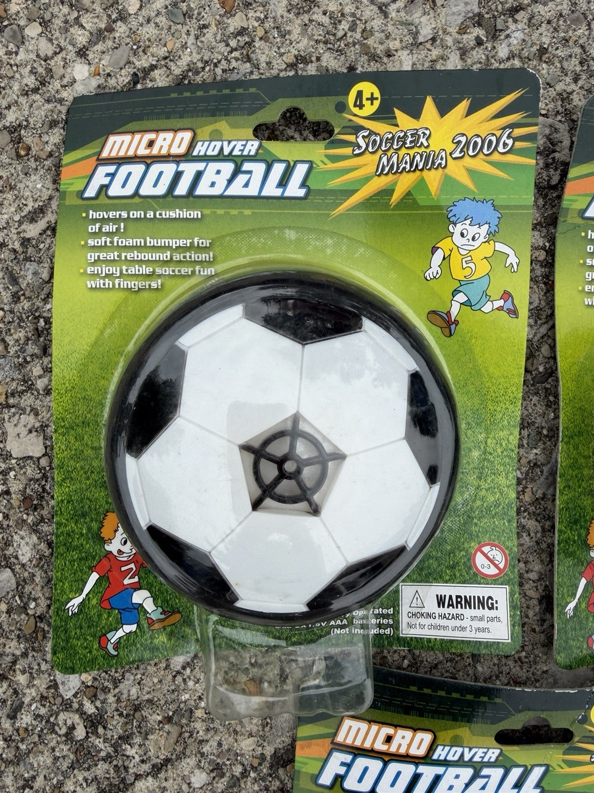 Micro Hover Football Soccer Mania 2006 Battery Operated Toys Lot of 3 New Sealed