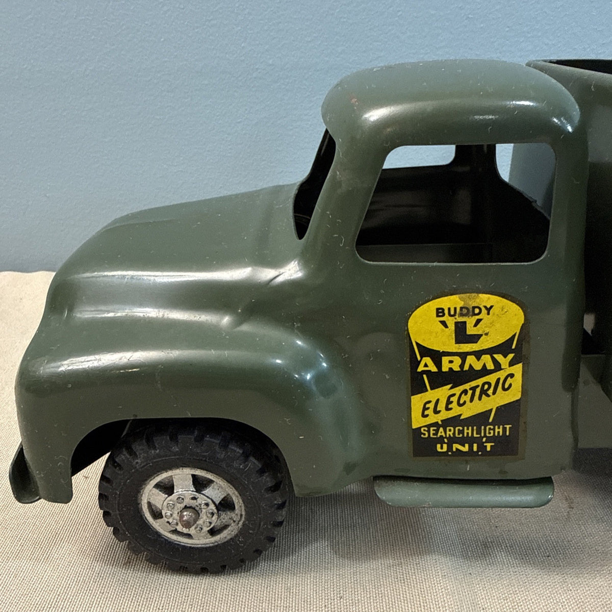 Vintage Buddy L Army Searchlight Repair Unit Pressed Steel Military Truck 1950s
