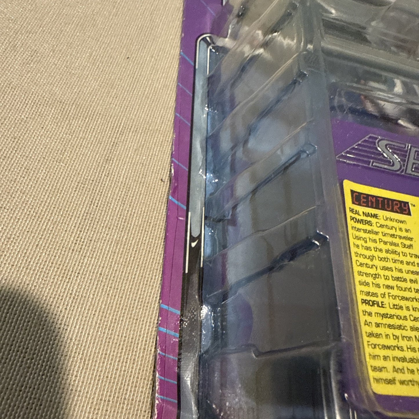 Marvel Iron Man Century Figure ToyBiz Cape Battle Staff Sealed Vintage