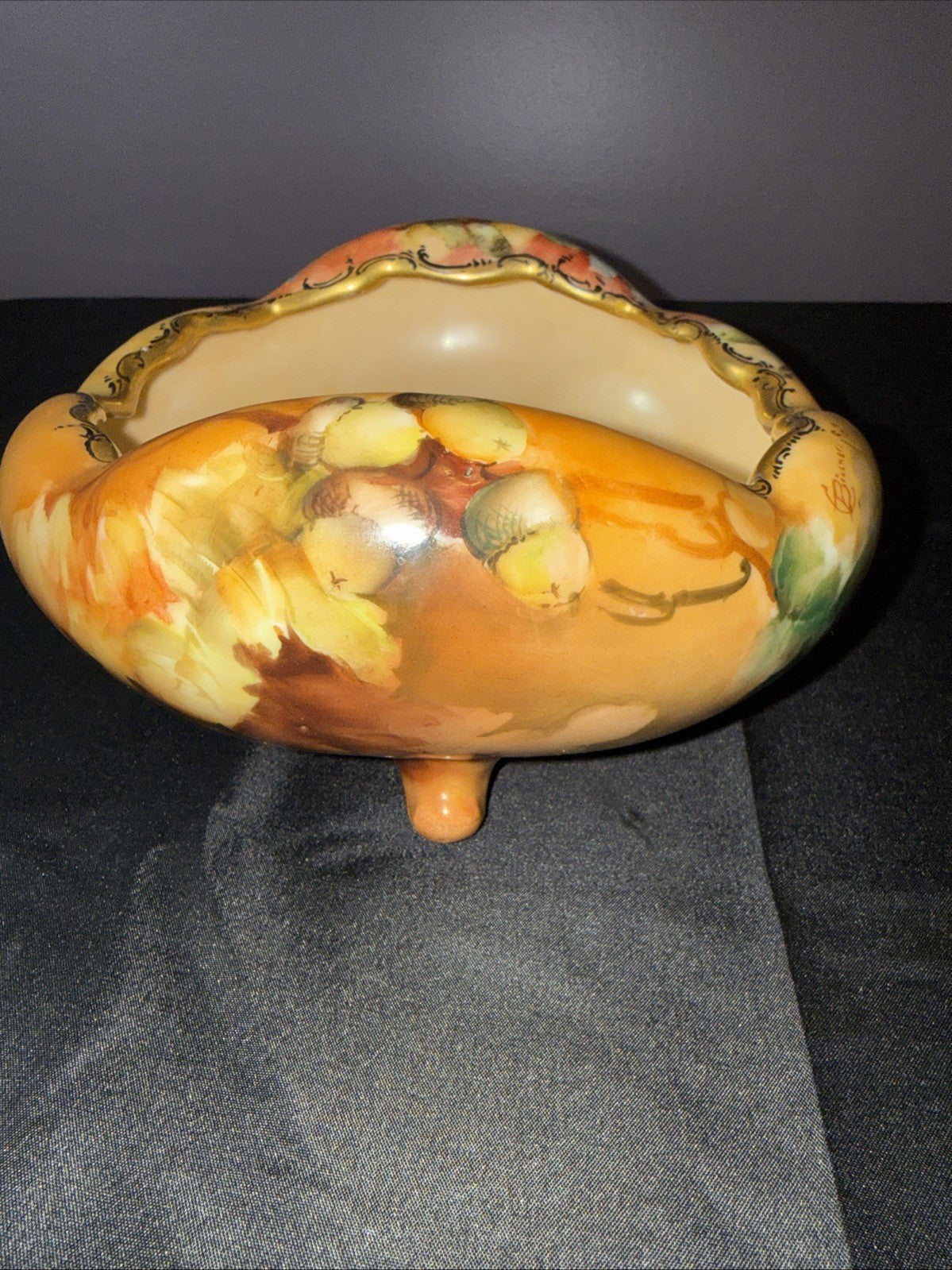 Antique 1907 Royal Austria Hand Painted Nut Bowl Footed 8x7.5x3.75”