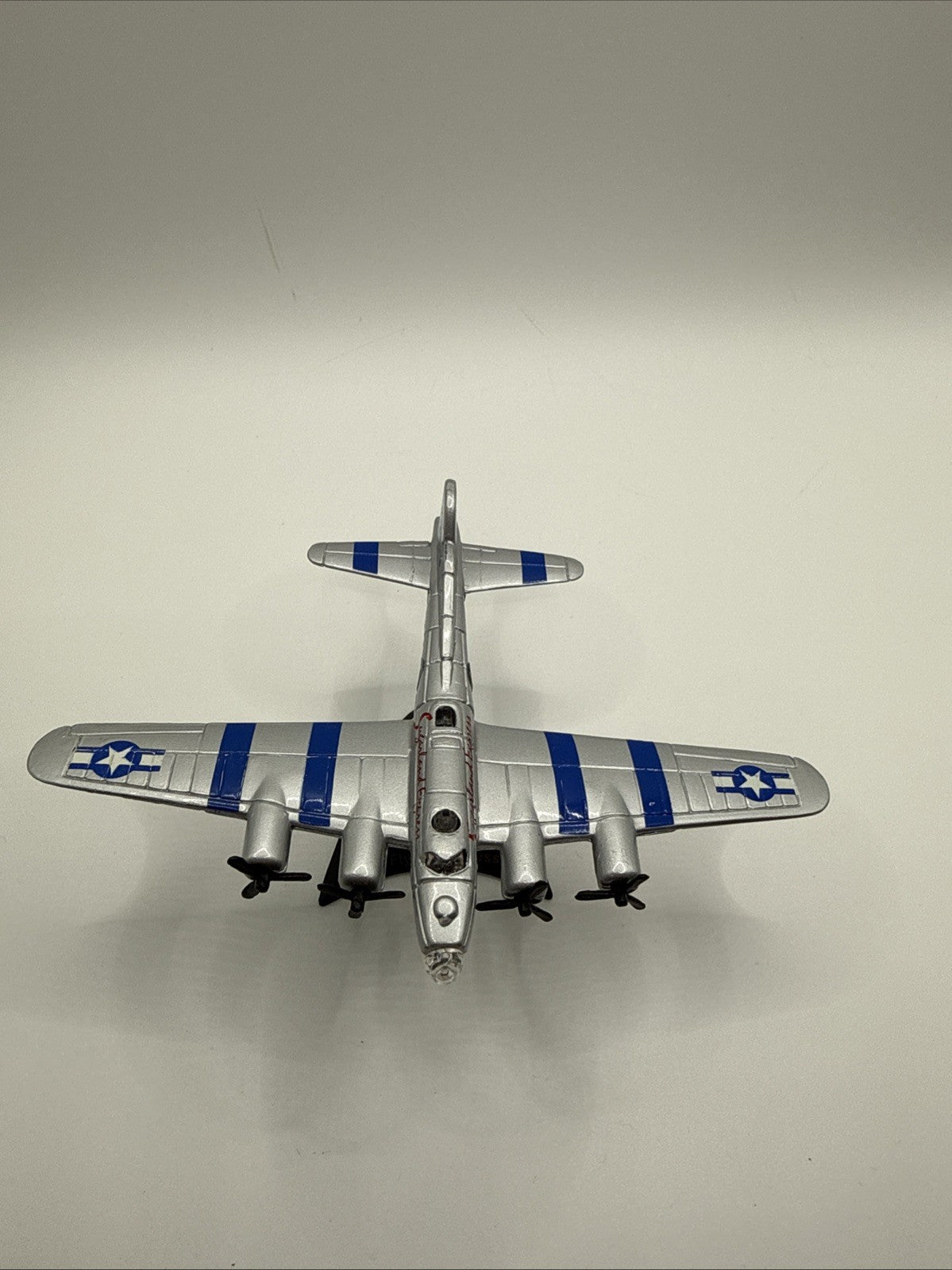 Boeing B-17 Flying Fortress Sugarland Express Diecast Replica with Stand Maisto