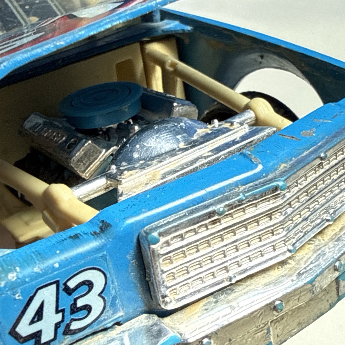 Vintage Ertl Richard Petty STP 43 1980 Chevrolet Caprice 1/24 NASCAR Diecast Car