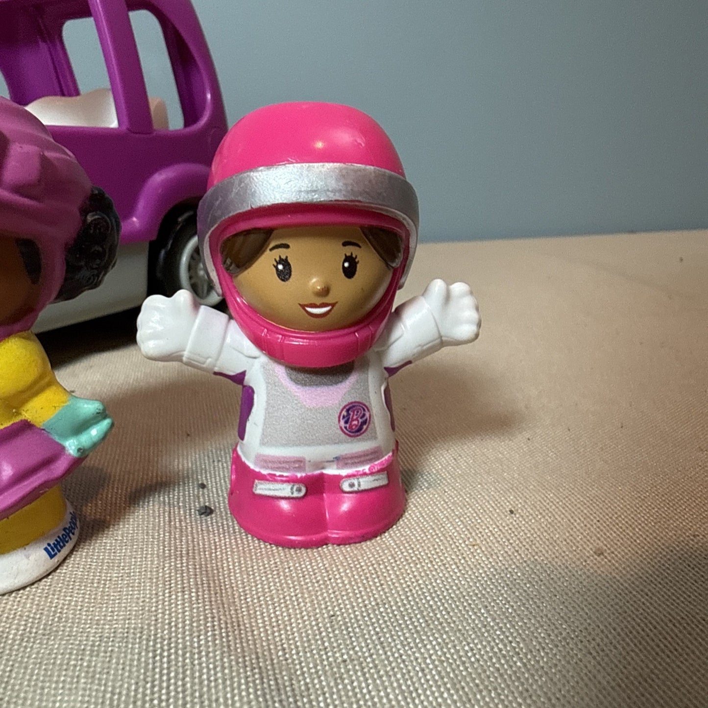 Fisher Price Little People Purple Family Van SUV with Figures and Sounds