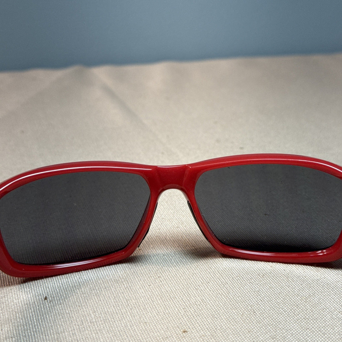 DENALI Elevation Sunglasses Red Gray Eyewear 58/15/135 Case New Sport Wrap Frame