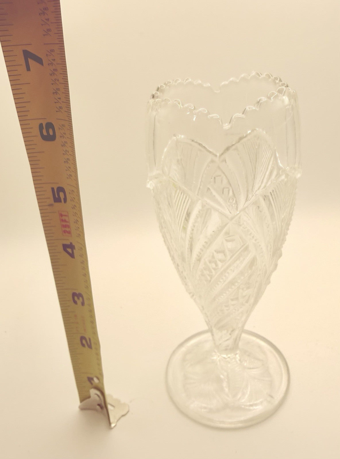 FAPG Bryce Higbee Bonaire Palm Leaf Fan Vase Glass 6 Inch EAPG Antique