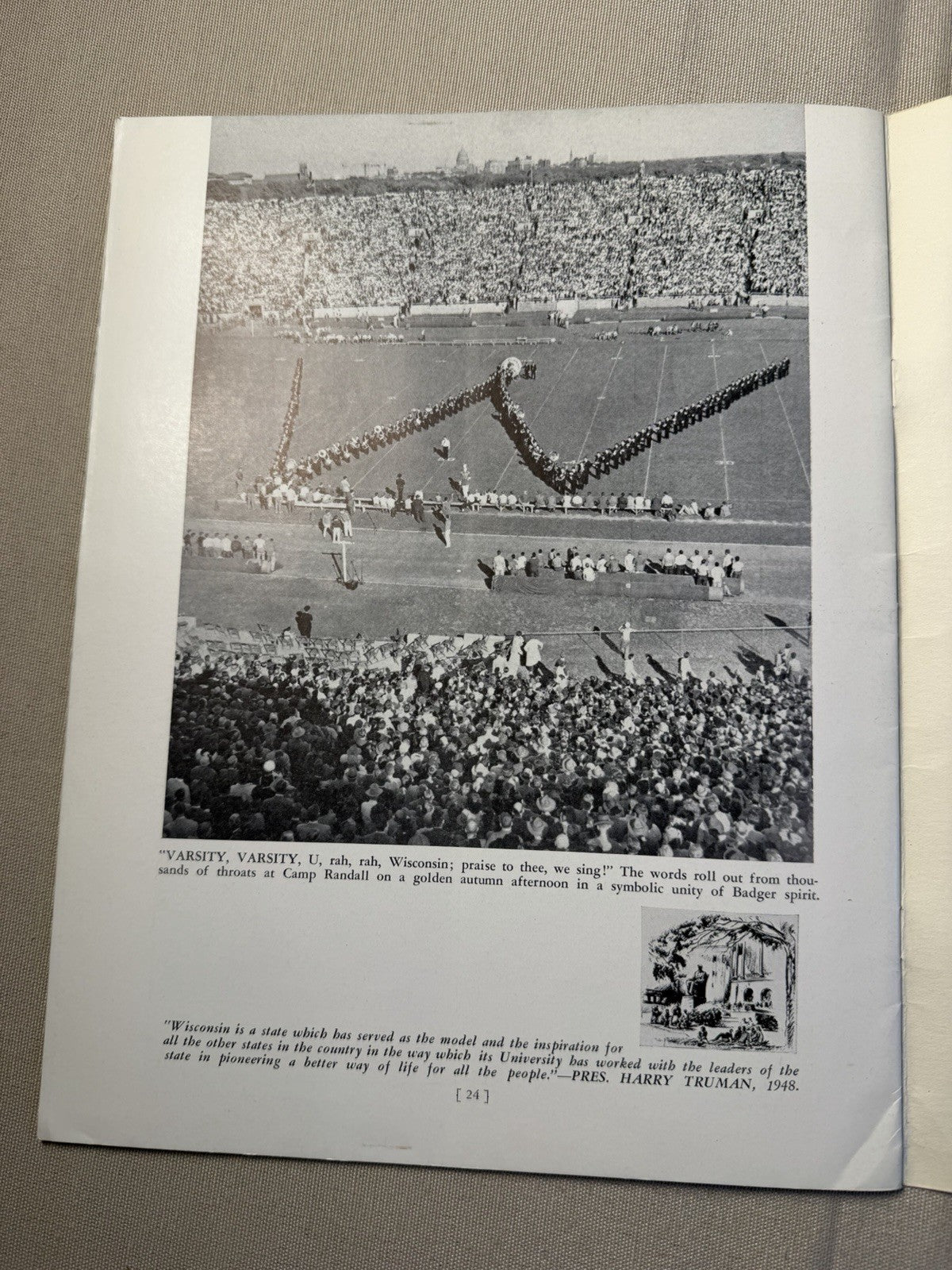 Vintage University Wisconsin Bulletin September 1950 College Campus Booklet